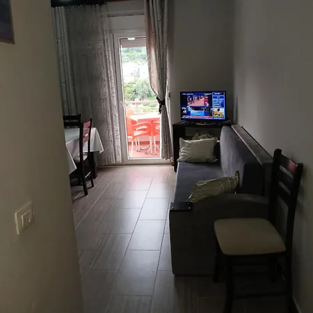 Apartment Xhevo 2025 *